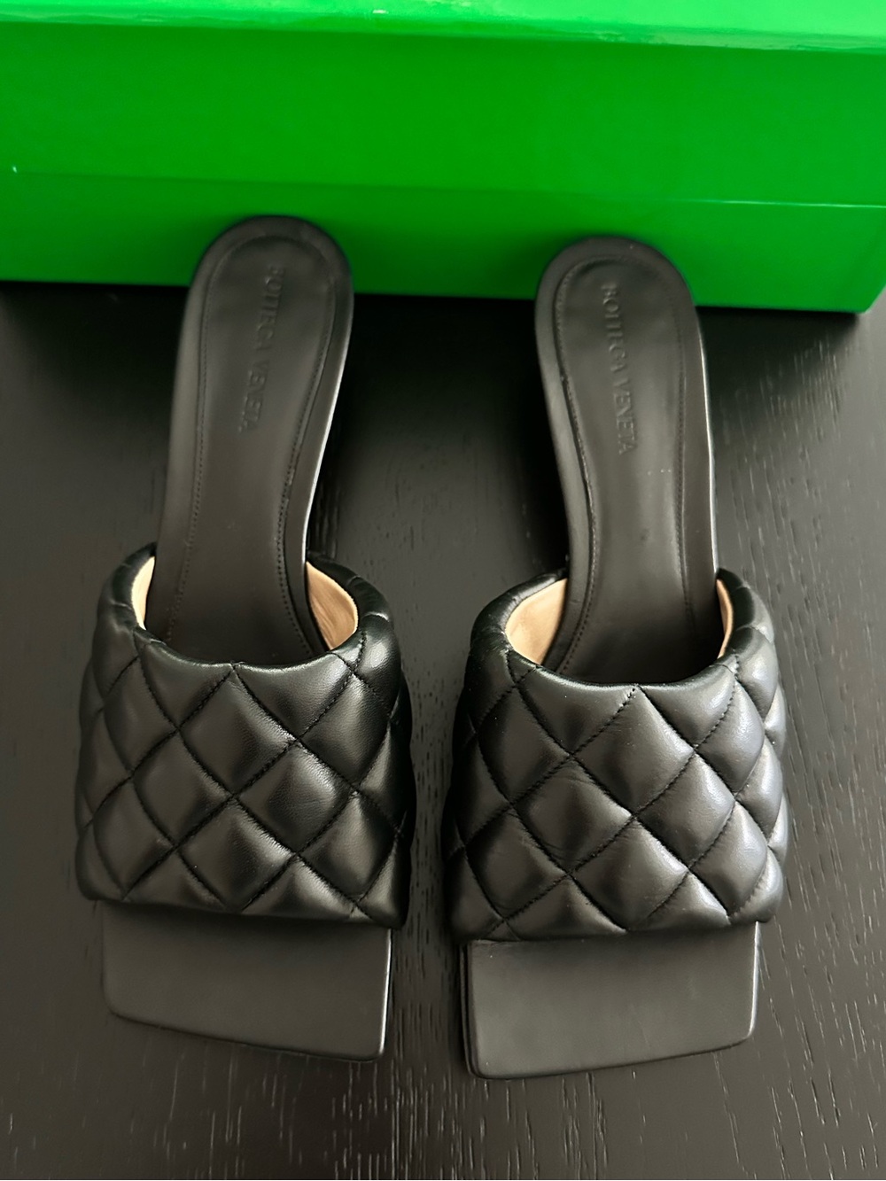 NWT Bottega Veneta Quilted Leather Slide Sandals Black EU 39 729764VBRR0